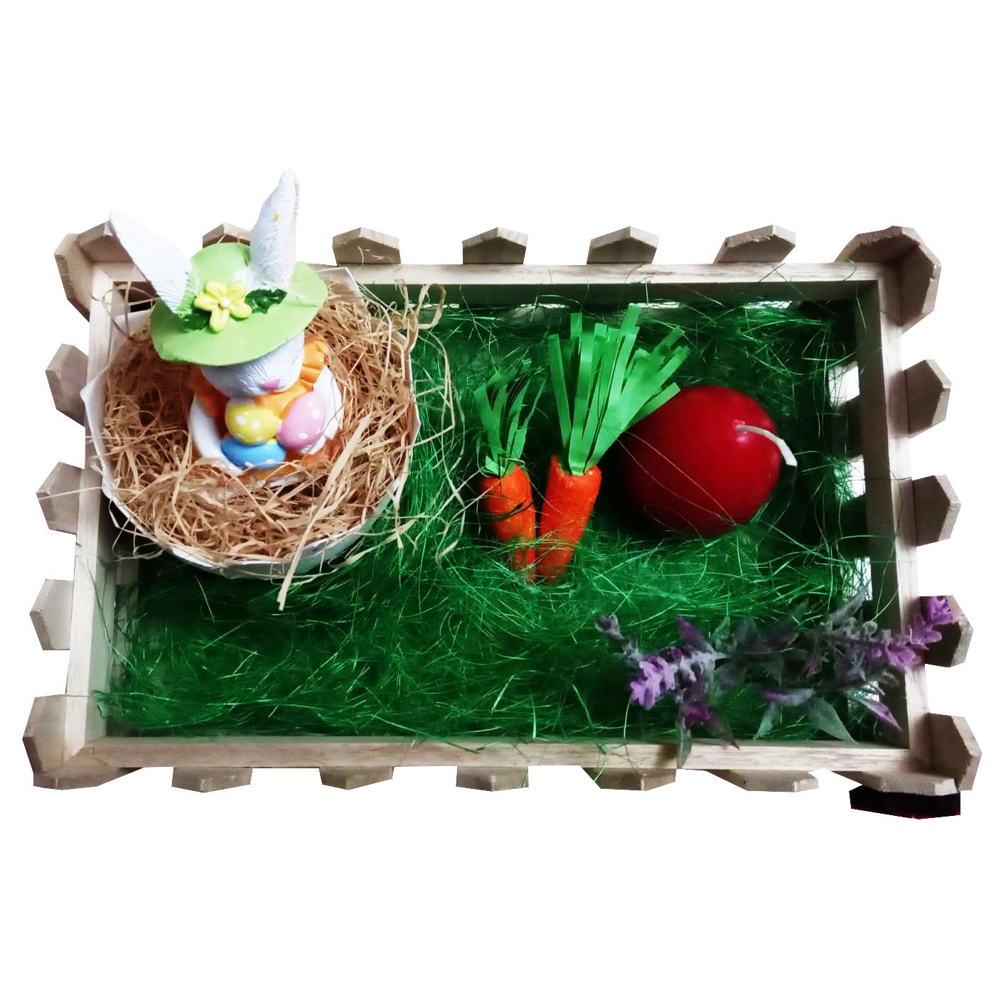Decoratiune pentru paste MCF Iepuras lumanare si lavanda lucrata manual