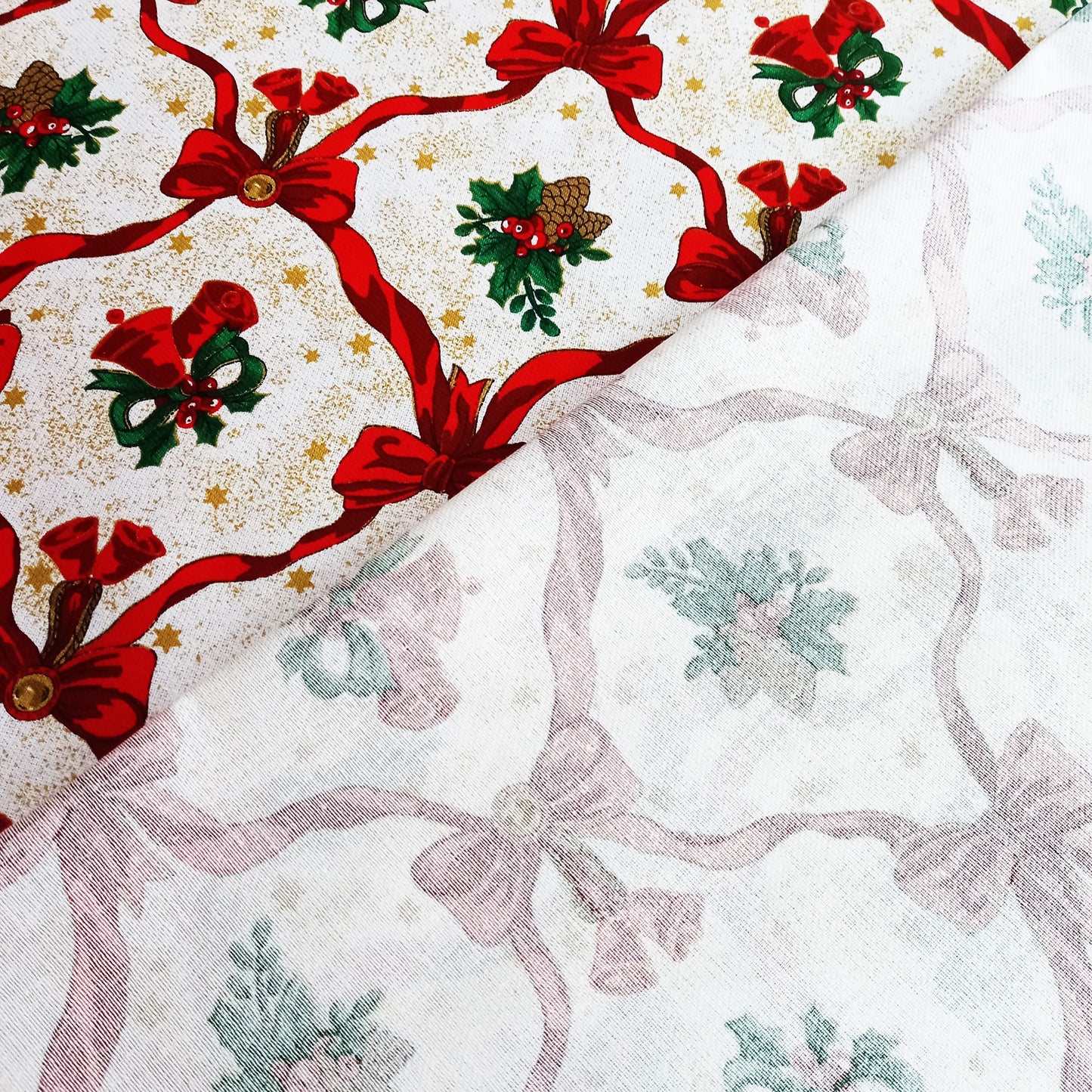 Față de masă „Clopoței de Crăciun” – MCF, material textil de calitate