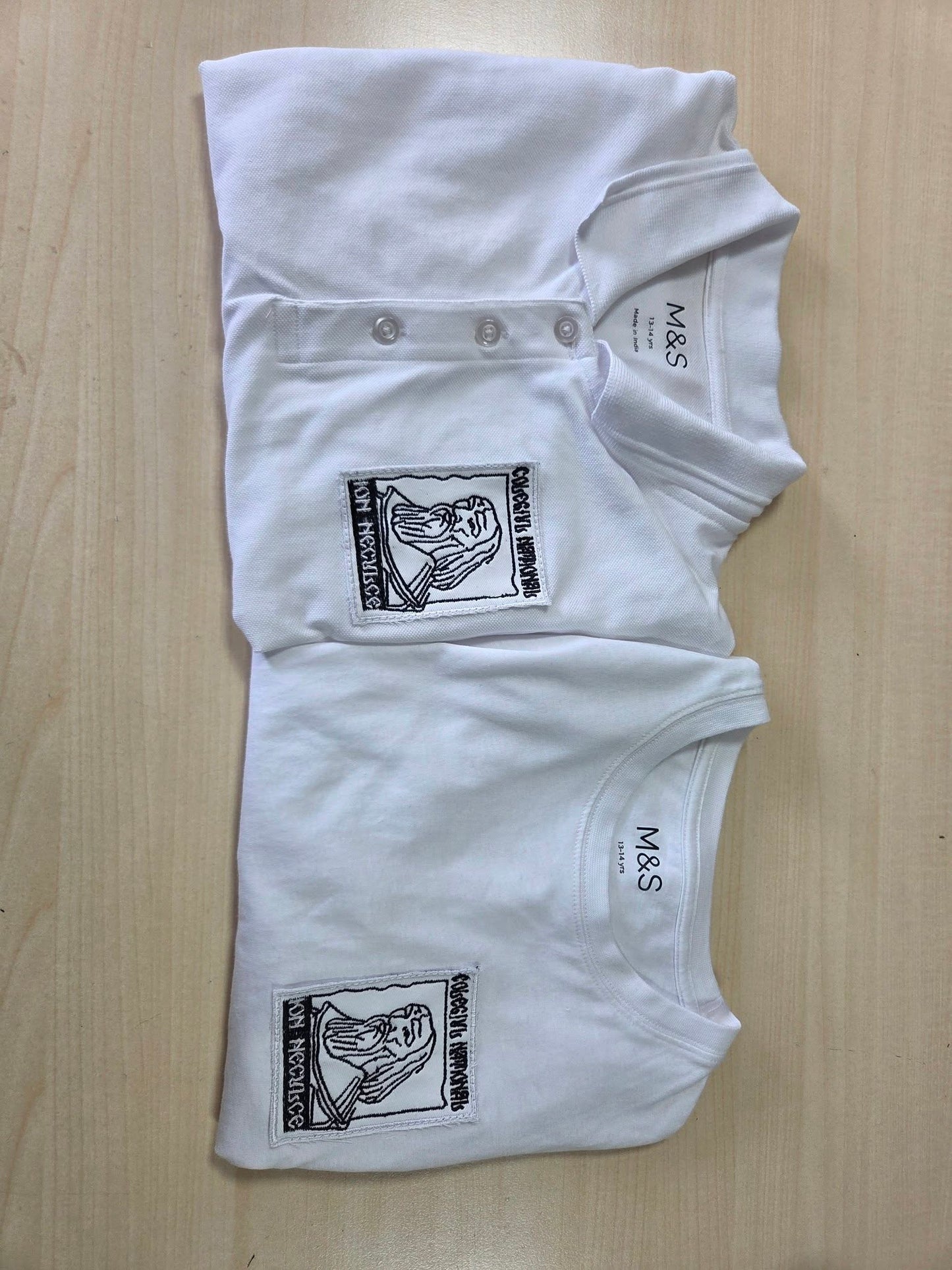 Ecusoane Scolare Personalizate - MCF SRL