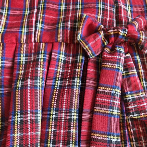 Set tricou Pisica și fustă din stofa rosie cu carouri - MCF România