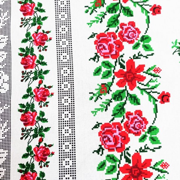 Set 8 piese perdea fata de masa si 6 servete MCF Traditional Moldova - MCF România