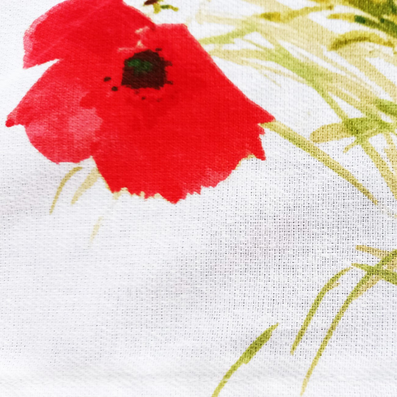 Napron decorativ cu flori de câmp – material textil de calitate, MCF