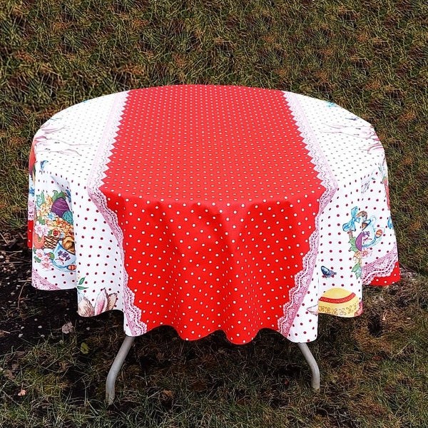 Round tablecloth made of 100% cotton with Easter bunnies