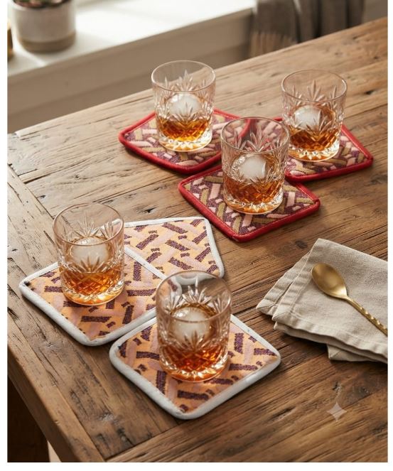 Set 4 suporturi pentru pahare din jacquard – textile, reutilizabile
