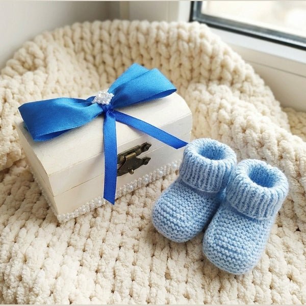 Cufăr din lemn pentru prima șuviță – disponibil în mai multe culori 10x5x5 cm - MCF România