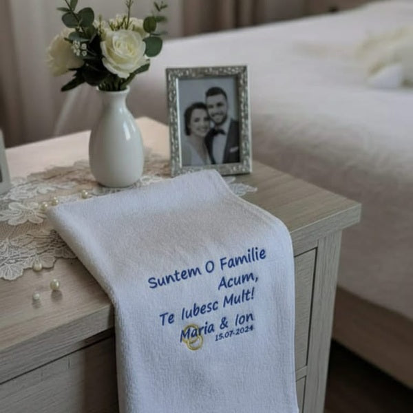 Prosop personalizat nunt? – brodat cu mesaj „De azi nu mai sunt fecior...” – cadou mire / nunt? - MCF România