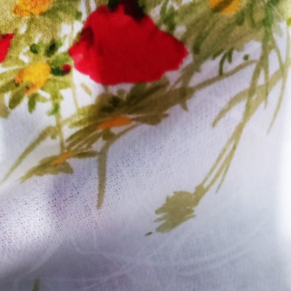Șervet decorativ cu flori de câmp – MCF, material textil de calitate - MCF România