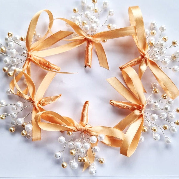 Set 8 cocarde nuntă din lemn – Mire, Mireasă, Nași și Părinți, 7×7 cm | MCF - MCF România