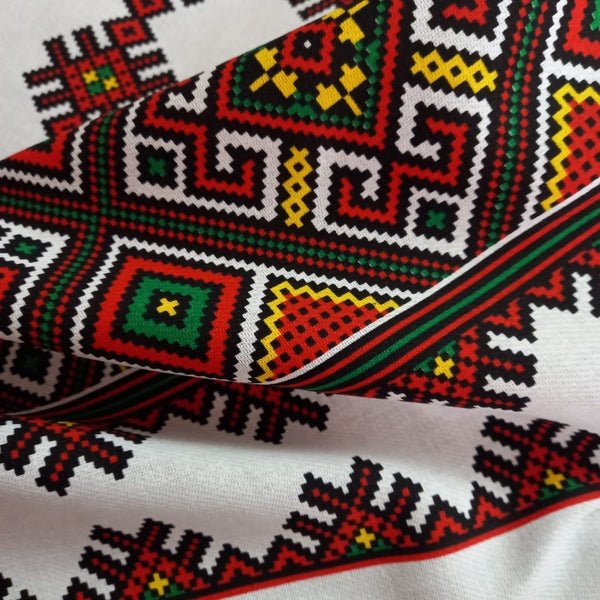 Set 1 fata de masa si 1 sort MCF traditional Banat - MCF România