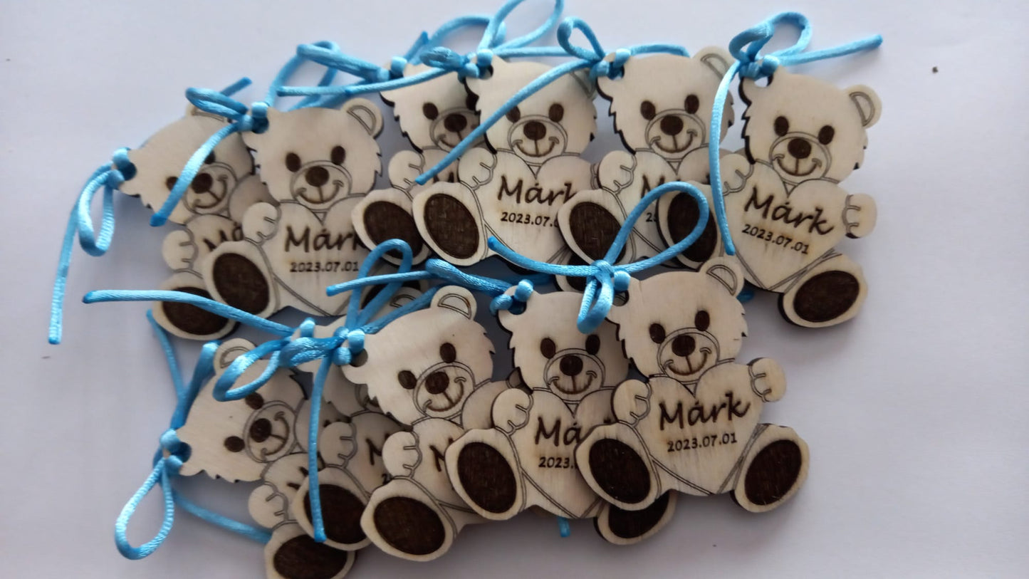 Cocarde și ecusoane personalizate lemn