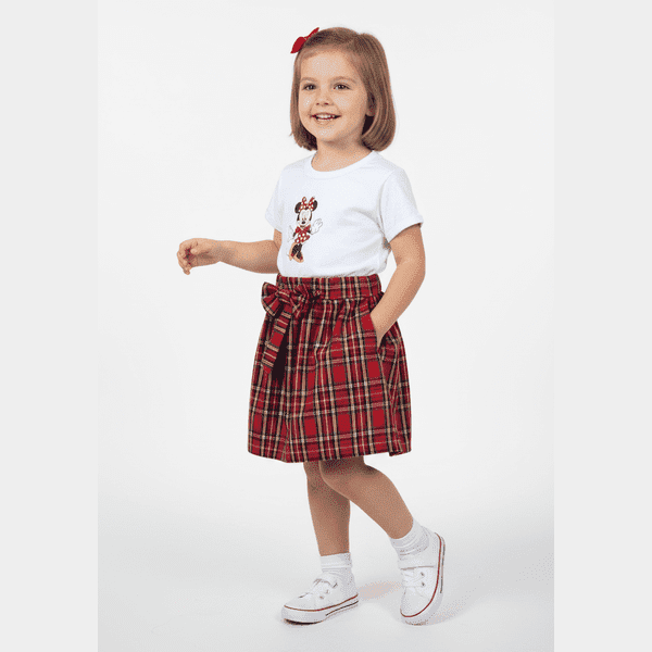 Fetiță cu set tricou Minnie Mouse și fustă roșie în carouri