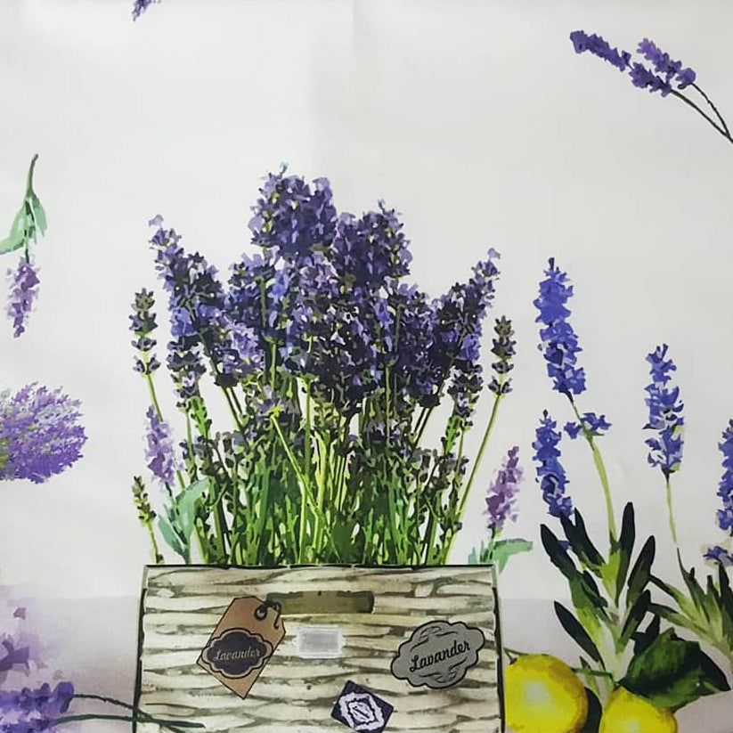 Față de masă „Flori de Lavandă” pentru 6 persoane – MCF, material textil de calitate, design floral elegant