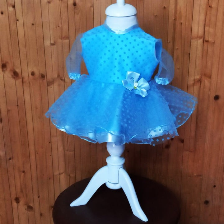 Rochițe botez bebelușe – Eleganță și Confort pentru Ziua Specială